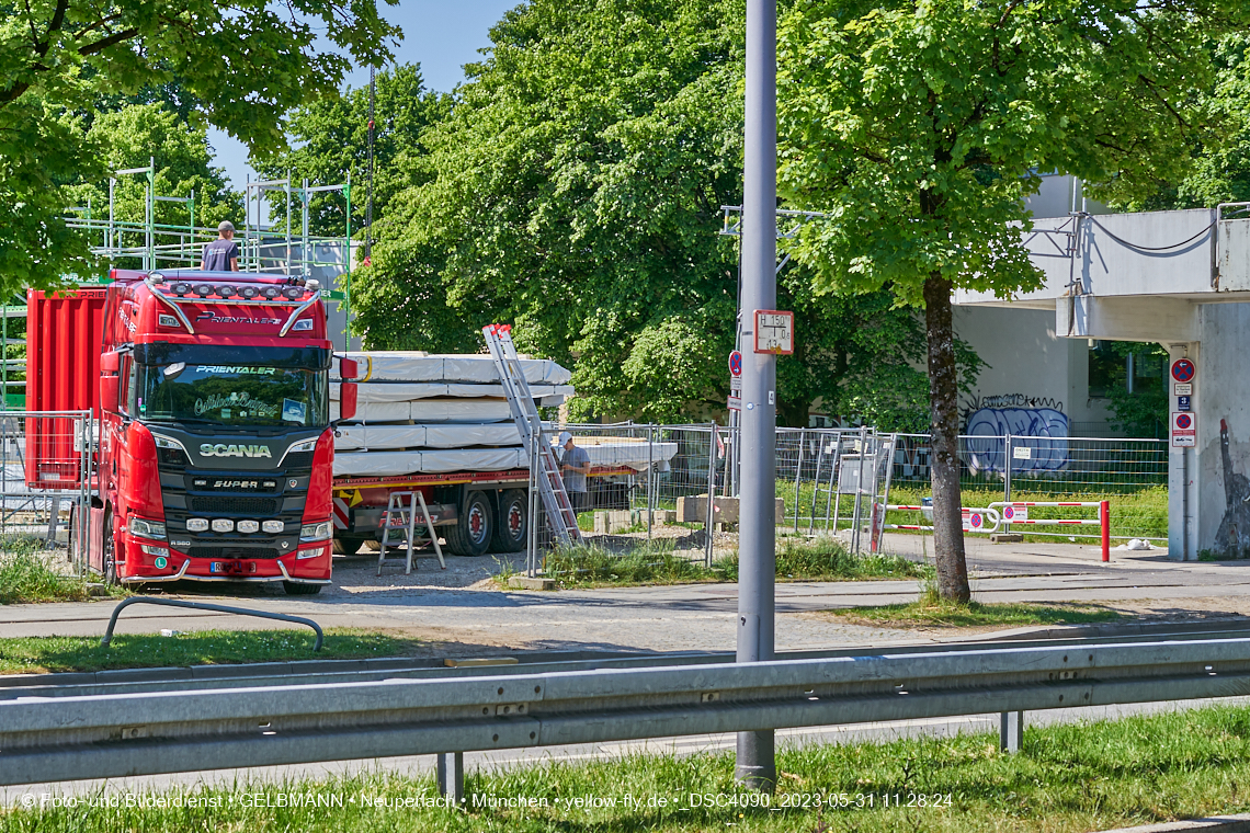 31.05.2023 - Wände für das Haus für Kinder in Neuperlach in München